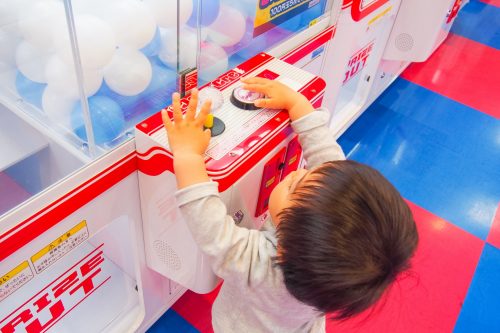 カラオケボックス・ゲームセンター